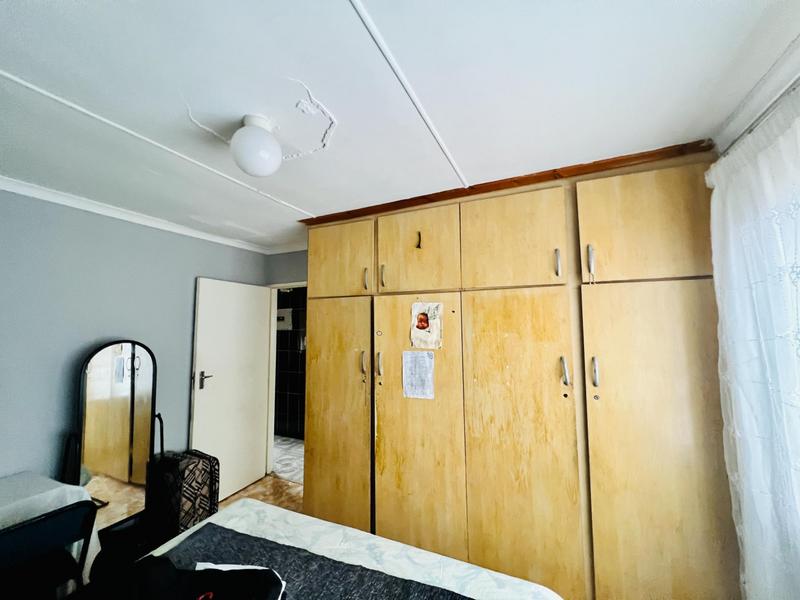2 Bedroom Property for Sale in Kwamashu KwaZulu-Natal