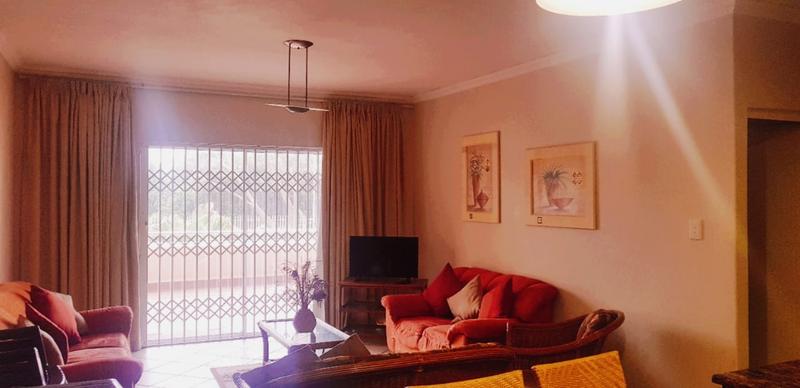 To Let 3 Bedroom Property for Rent in Amanzimtoti KwaZulu-Natal