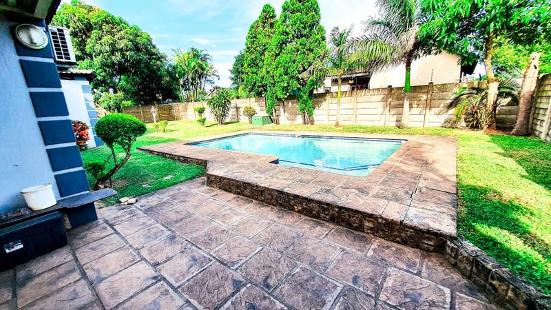 3 Bedroom Property for Sale in Birdswood KwaZulu-Natal