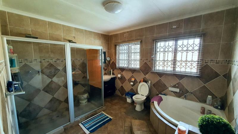 3 Bedroom Property for Sale in Birdswood KwaZulu-Natal