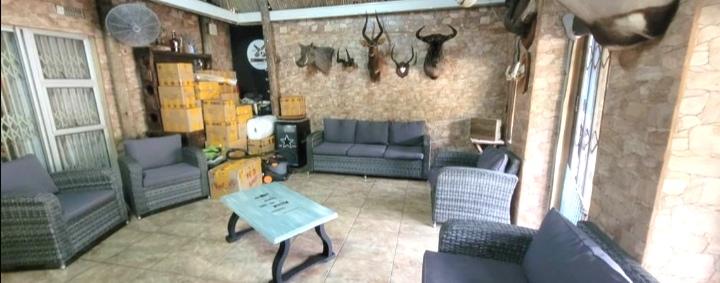 4 Bedroom Property for Sale in Veld En Vlei KwaZulu-Natal