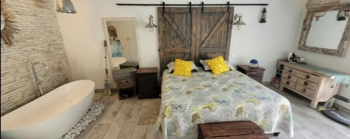 4 Bedroom Property for Sale in Veld En Vlei KwaZulu-Natal