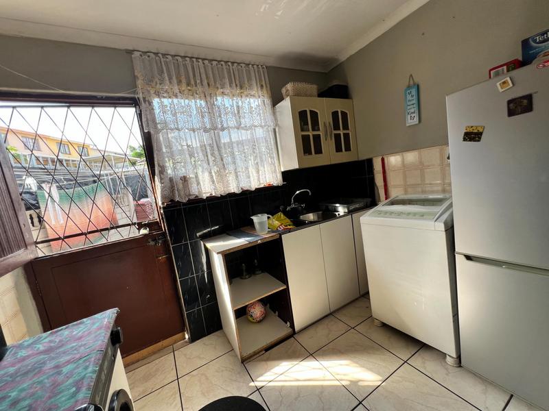 4 Bedroom Property for Sale in Newlands West KwaZulu-Natal