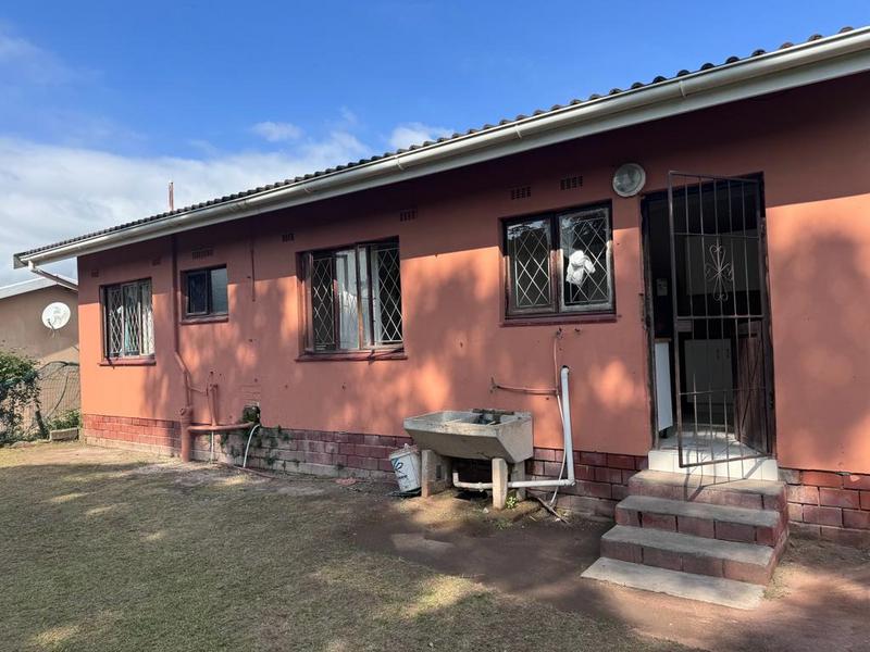 3 Bedroom Property for Sale in Kwandengezi KwaZulu-Natal