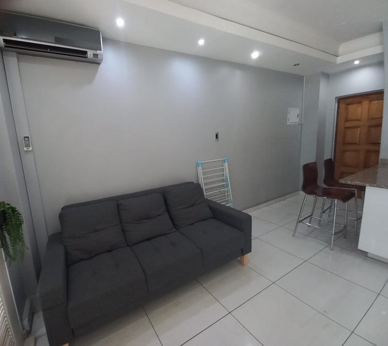 To Let 1 Bedroom Property for Rent in Umhlanga Ridge KwaZulu-Natal