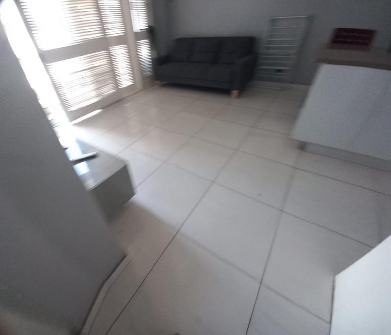 To Let 1 Bedroom Property for Rent in Umhlanga Ridge KwaZulu-Natal