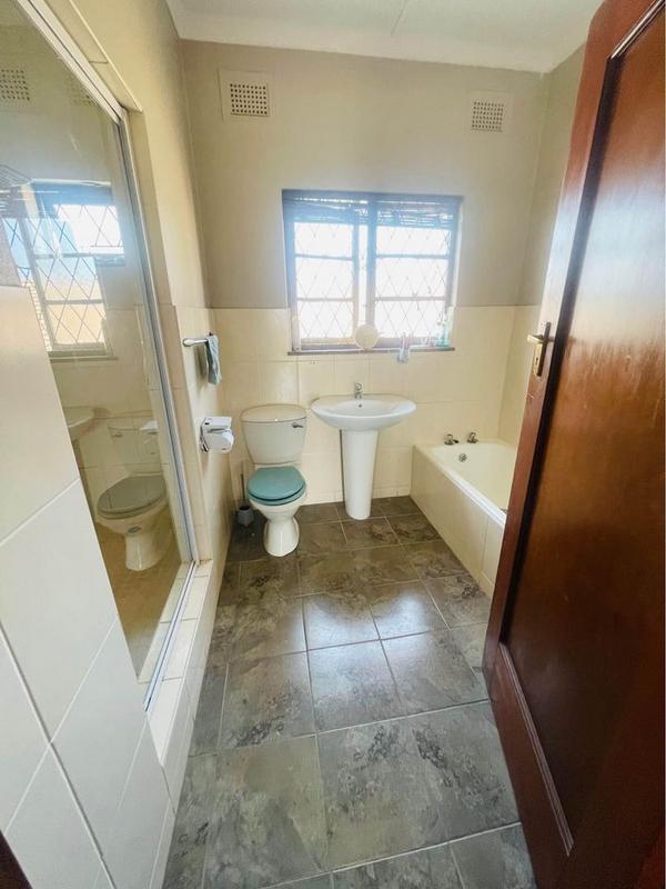 3 Bedroom Property for Sale in Escombe KwaZulu-Natal