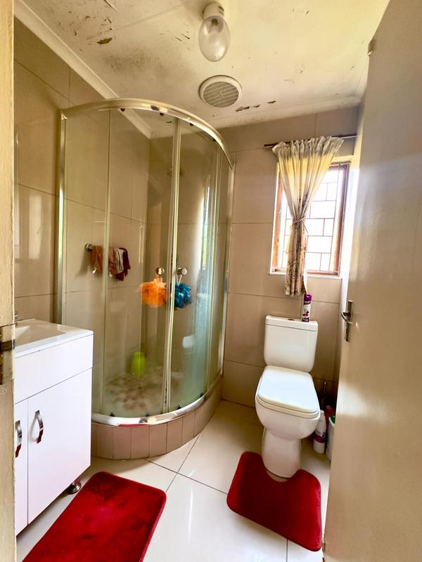 3 Bedroom Property for Sale in Woodhaven KwaZulu-Natal