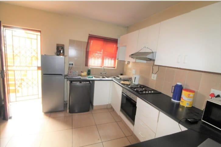 2 Bedroom Property for Sale in Montclair KwaZulu-Natal