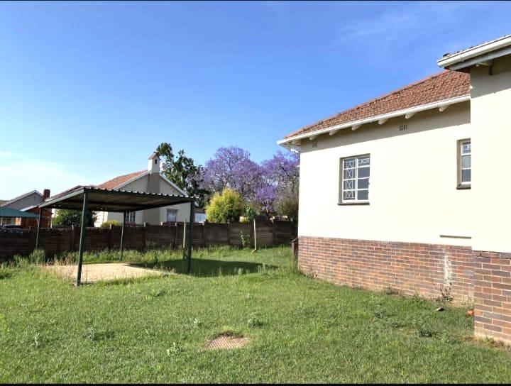 To Let 4 Bedroom Property for Rent in Scottsville KwaZulu-Natal