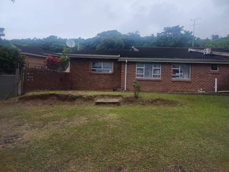 6 Bedroom Property for Sale in Reservoir Hills KwaZulu-Natal