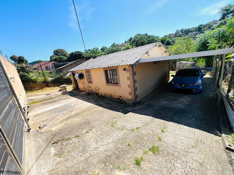 2 Bedroom Property for Sale in Umlazi P KwaZulu-Natal