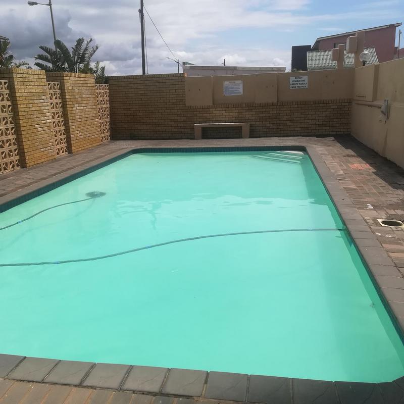 To Let 2 Bedroom Property for Rent in Amanzimtoti KwaZulu-Natal