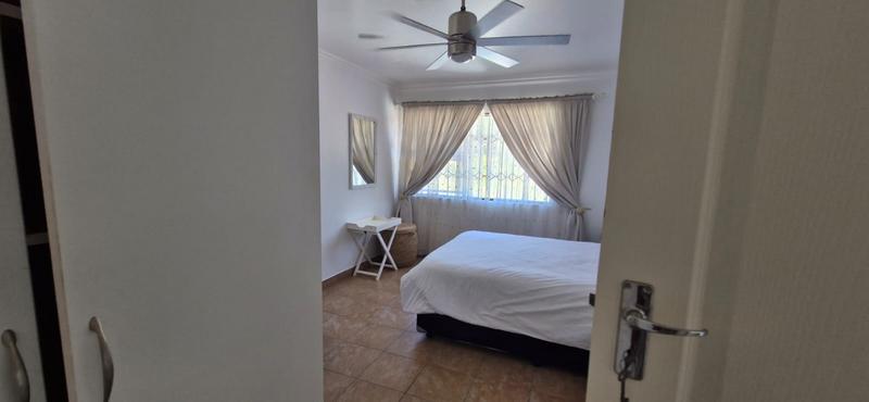 5 Bedroom Property for Sale in Leisure Bay KwaZulu-Natal