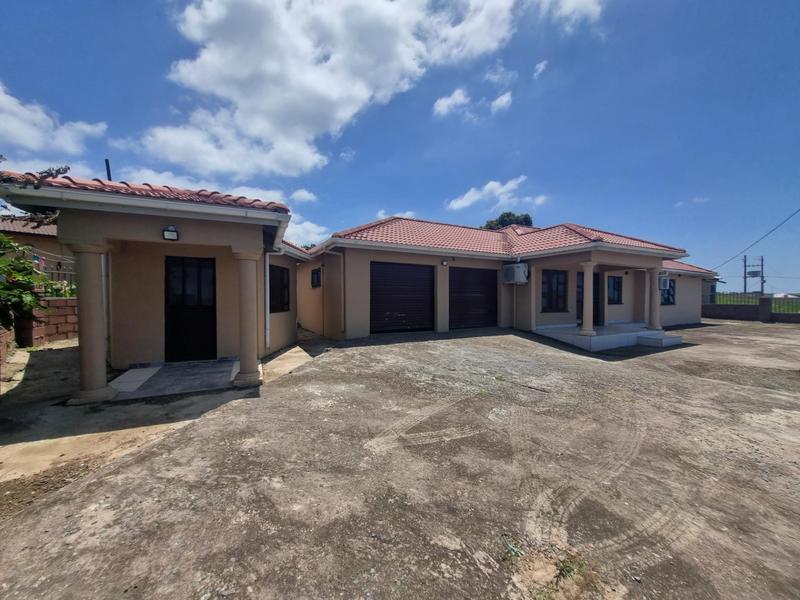 3 Bedroom Property for Sale in Umlazi KwaZulu-Natal