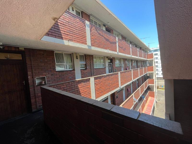 2 Bedroom Property for Sale in Essenwood KwaZulu-Natal