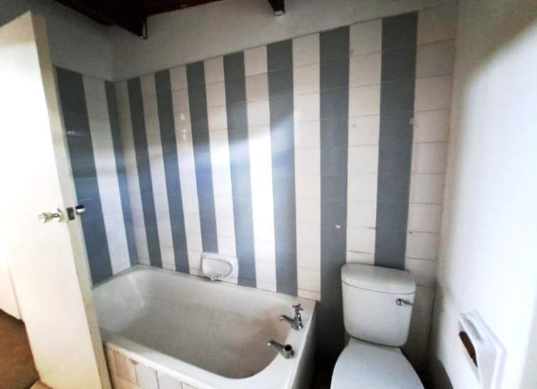 1 Bedroom Property for Sale in Pinetown KwaZulu-Natal