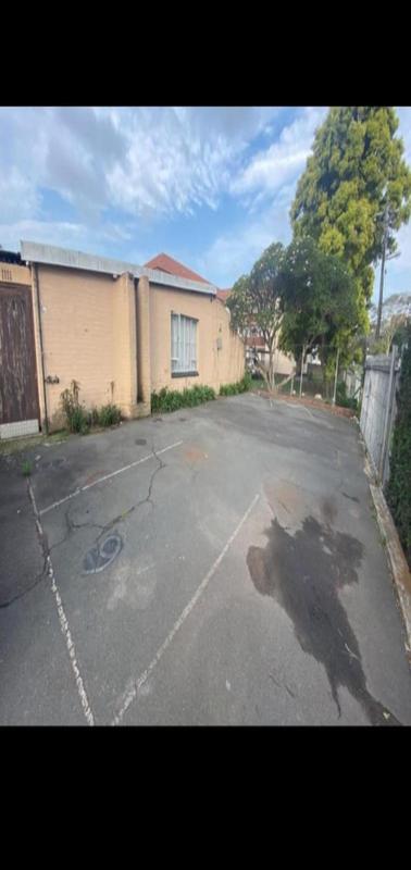 1 Bedroom Property for Sale in Pinetown KwaZulu-Natal