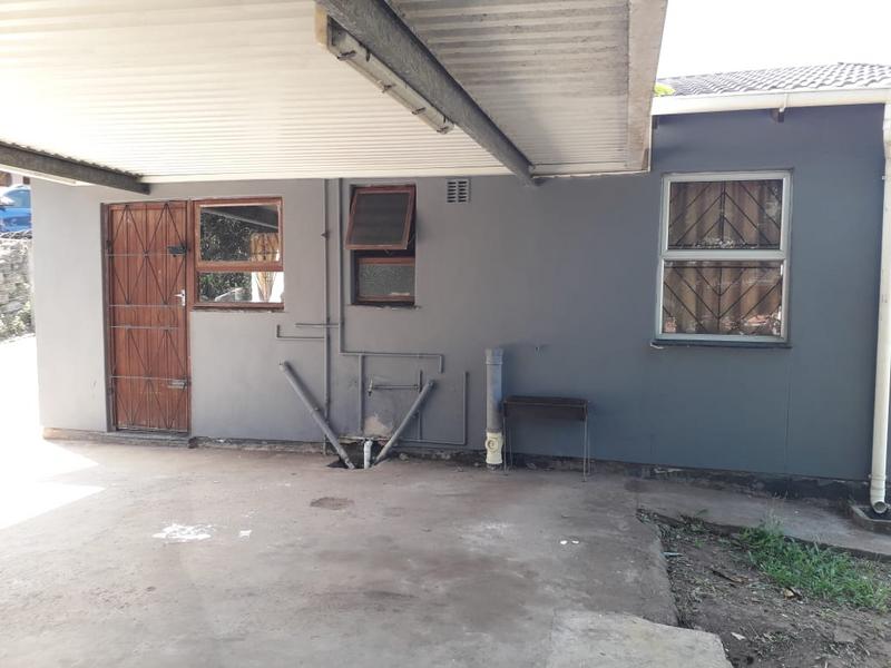 2 Bedroom Property for Sale in Newlands West KwaZulu-Natal