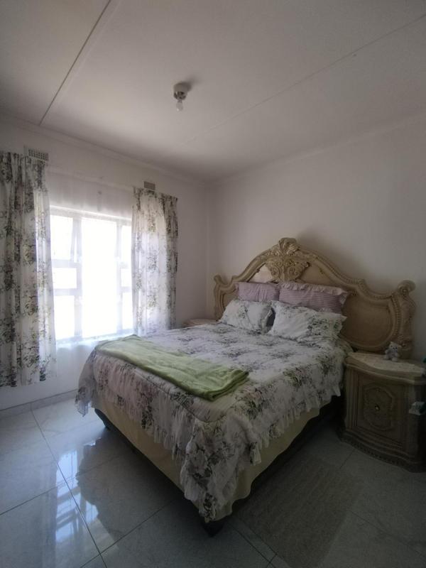 3 Bedroom Property for Sale in Merlewood KwaZulu-Natal