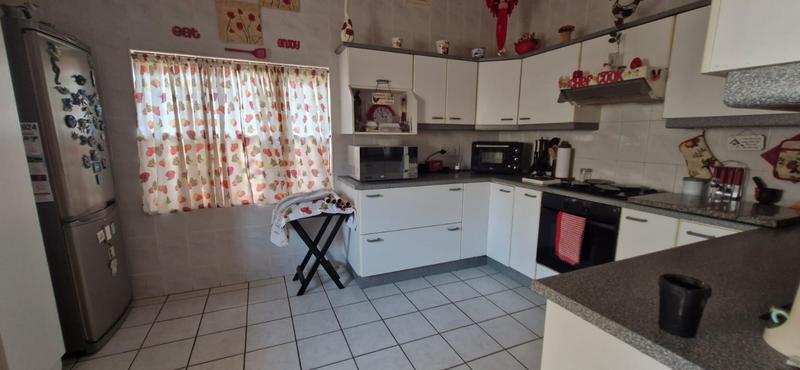 2 Bedroom Property for Sale in Trafalgar KwaZulu-Natal