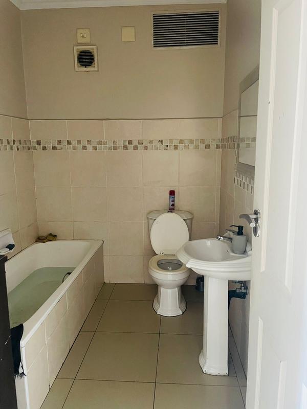 To Let 2 Bedroom Property for Rent in Umhlanga Ridge KwaZulu-Natal