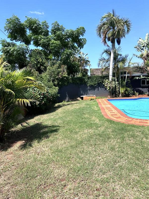 6 Bedroom Property for Sale in Inyala Park KwaZulu-Natal
