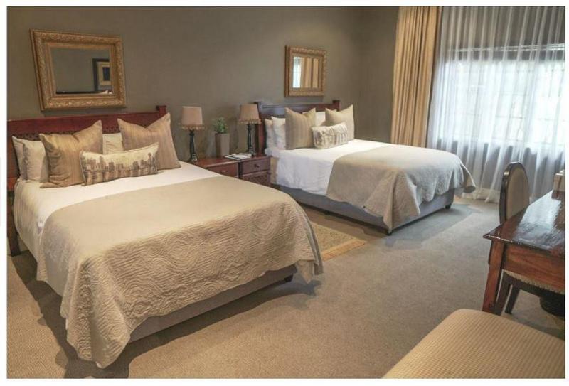 To Let 4 Bedroom Property for Rent in Essenwood KwaZulu-Natal