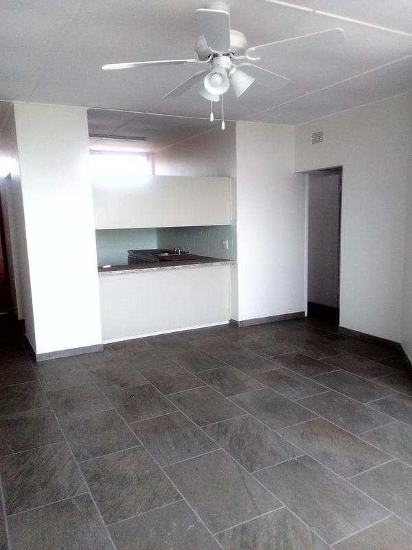 2 Bedroom Property for Sale in Empangeni Central KwaZulu-Natal