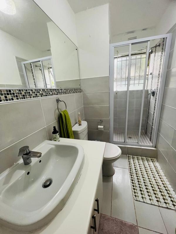 To Let 3 Bedroom Property for Rent in Westridge KwaZulu-Natal
