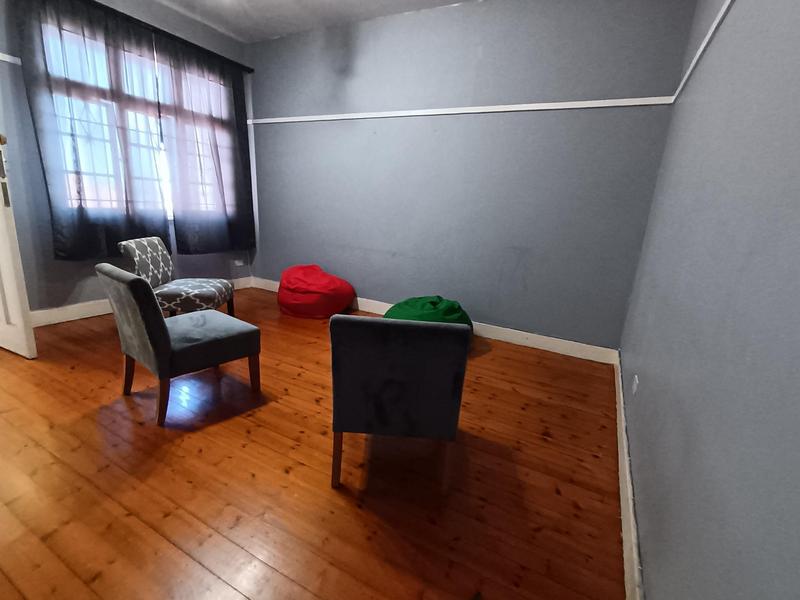 1 Bedroom Property for Sale in Windermere KwaZulu-Natal