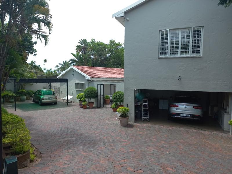 4 Bedroom Property for Sale in Umhlanga KwaZulu-Natal