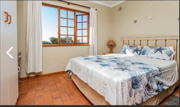 7 Bedroom Property for Sale in Bazley Beach KwaZulu-Natal