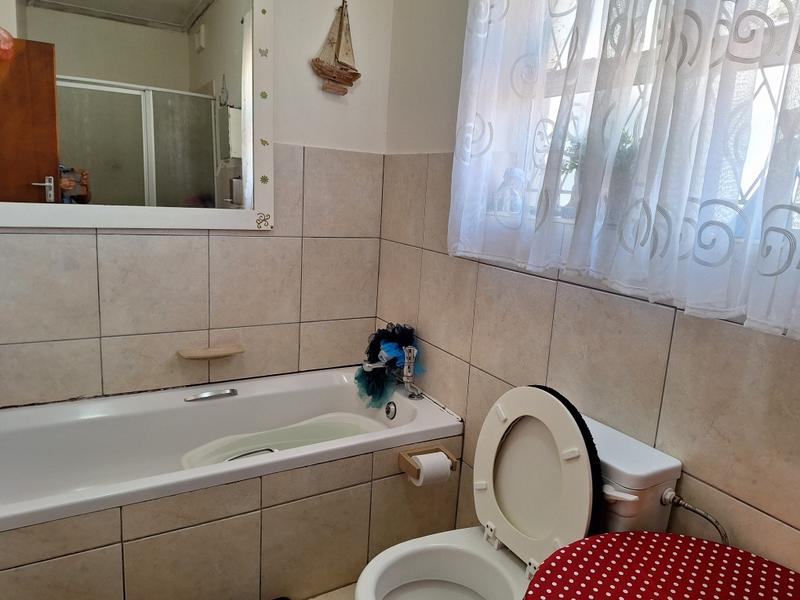 3 Bedroom Property for Sale in Widenham KwaZulu-Natal