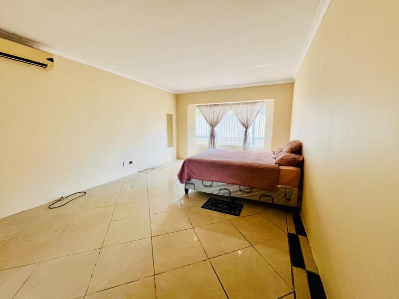 3 Bedroom Property for Sale in Newlands West KwaZulu-Natal