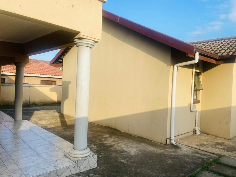 3 Bedroom Property for Sale in Mpophomeni KwaZulu-Natal