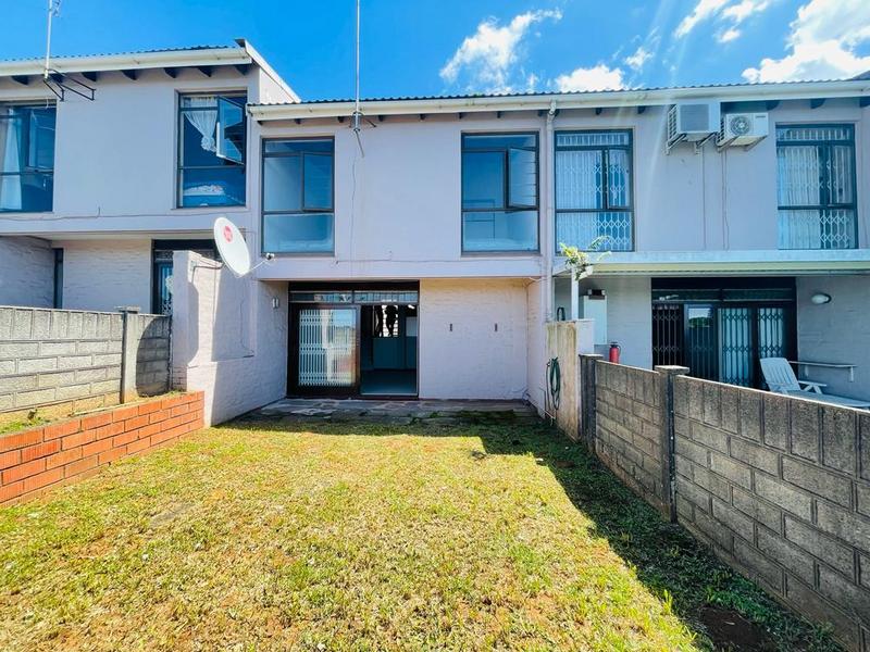 To Let 2 Bedroom Property for Rent in Woodhaven KwaZulu-Natal