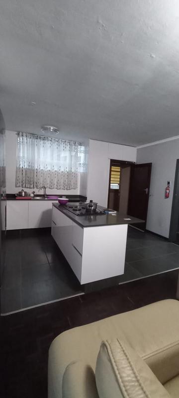 To Let 2 Bedroom Property for Rent in Malvern KwaZulu-Natal