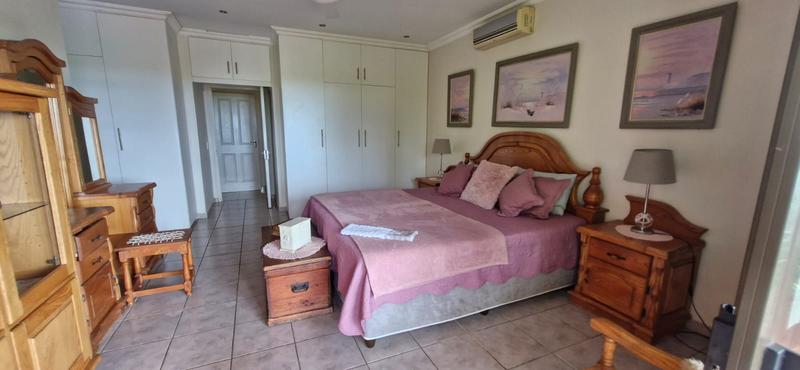 4 Bedroom Property for Sale in Uvongo KwaZulu-Natal