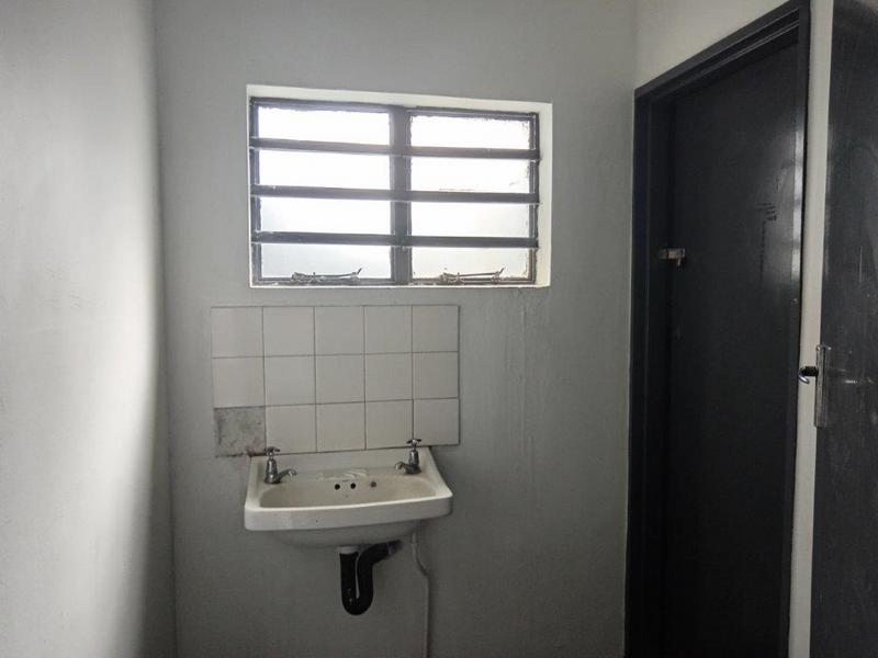 To Let 0 Bedroom Property for Rent in Umgeni Park KwaZulu-Natal