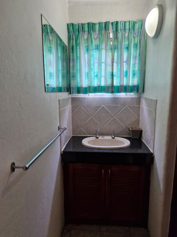 2 Bedroom Property for Sale in Glenmore KwaZulu-Natal