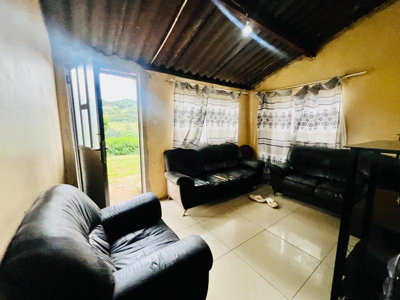 5 Bedroom Property for Sale in Ntuzuma KwaZulu-Natal