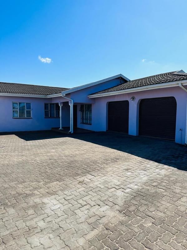 5 Bedroom Property for Sale in Empangeni KwaZulu-Natal