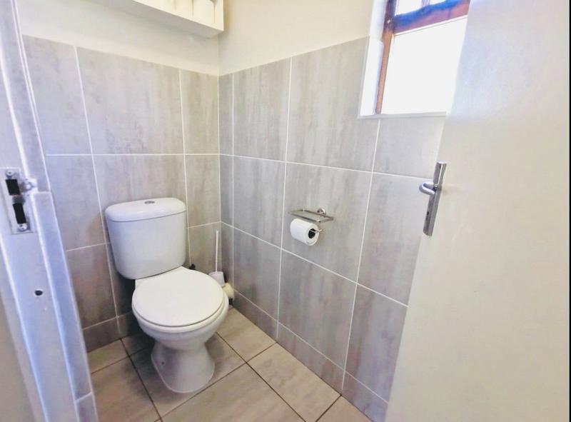 2 Bedroom Property for Sale in Cowies Hill Park KwaZulu-Natal