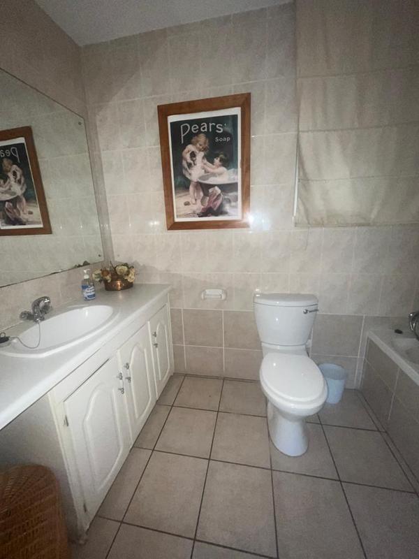 3 Bedroom Property for Sale in Margate KwaZulu-Natal