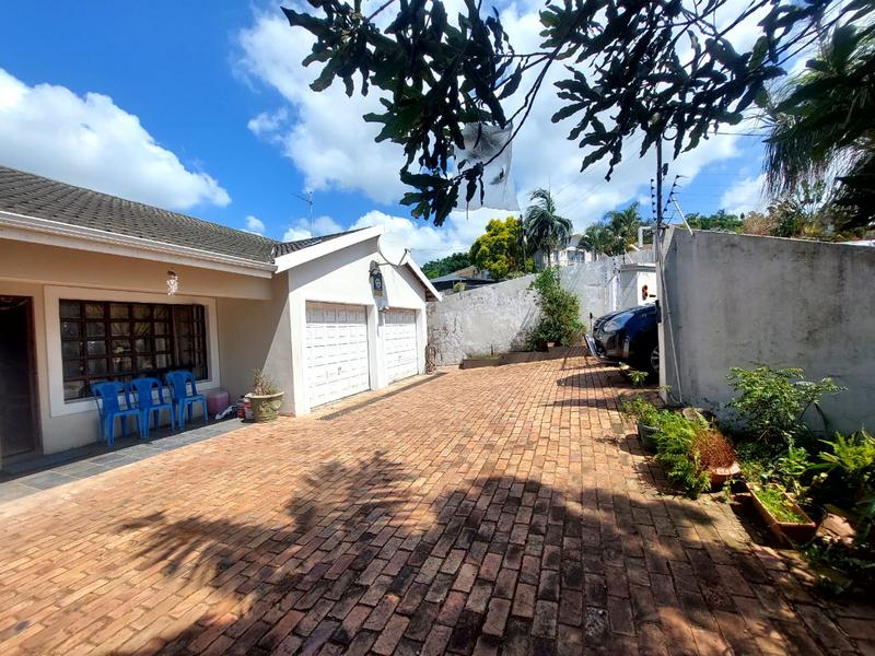 5 Bedroom Property for Sale in Reservoir Hills KwaZulu-Natal