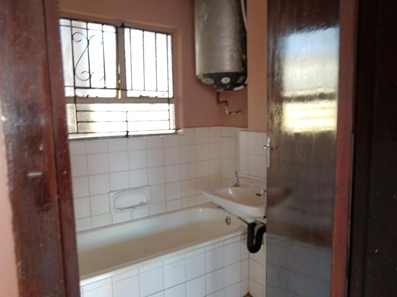 2 Bedroom Property for Sale in Montclair KwaZulu-Natal