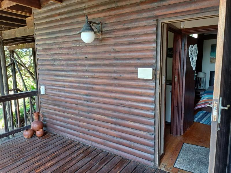 5 Bedroom Property for Sale in Ivy Beach KwaZulu-Natal