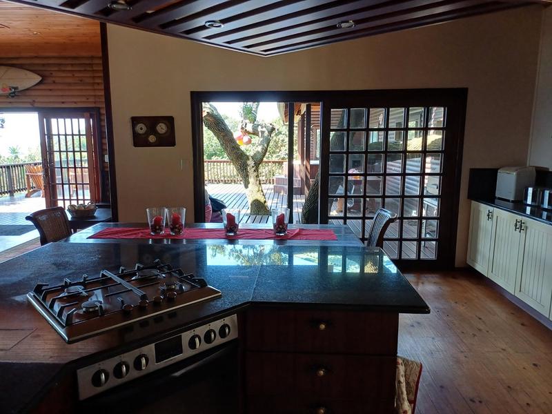 5 Bedroom Property for Sale in Ivy Beach KwaZulu-Natal