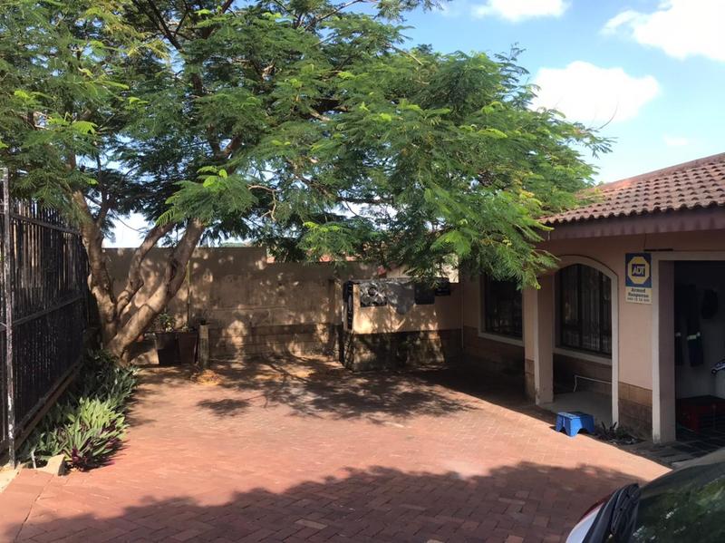 9 Bedroom Property for Sale in Reservoir Hills KwaZulu-Natal